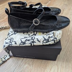 Freda Salvador Black Croc-Embossed Women's Shoes